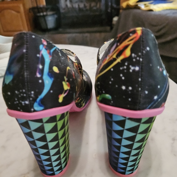 Hot Chocolate Neon High Heels - Picture 3 of 6
